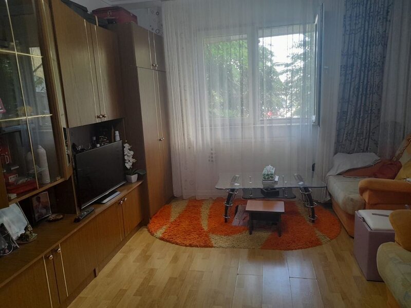 Berceni, sos. Oltenitei, langa Kaufland, ac, tv